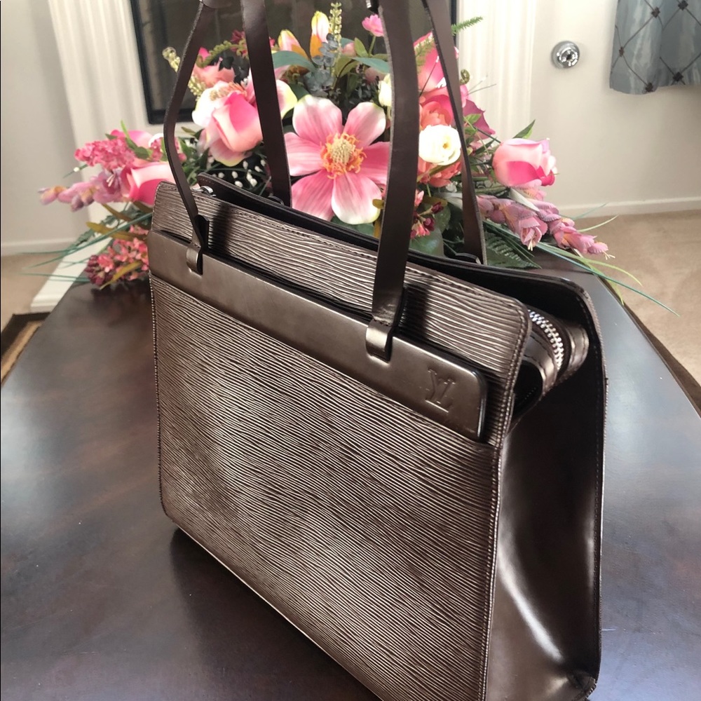 Louis Vuitton brown Croisette epi shoulder bag